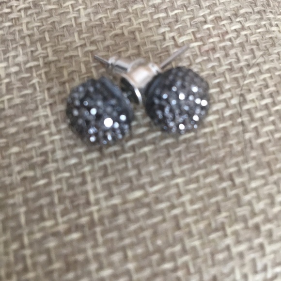 DONATED Carbon grey sparkly ball studs - Picture 3 of 6